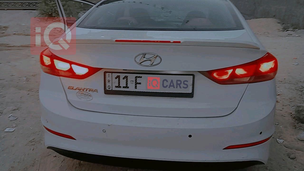 هیوندای ئەلەنترا